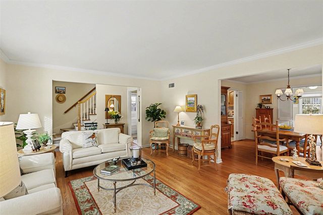 2309 Sheffield Drive, Kalamazoo, MI 49008