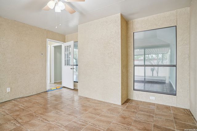 5800 Royal Club, San Antonio, TX 78239