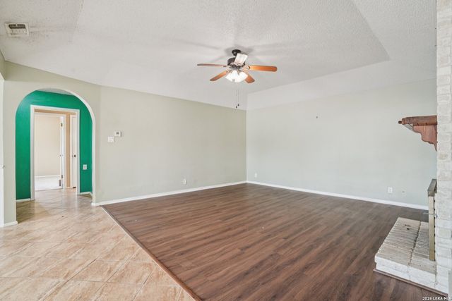 5800 Royal Club, San Antonio, TX 78239