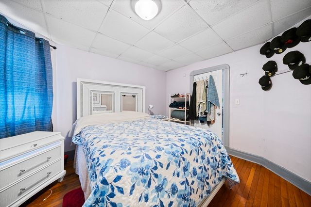 55 Malden St, Springfield, MA 01108