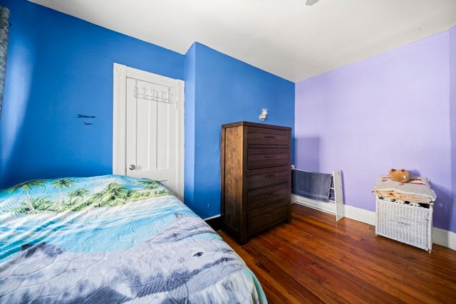 55 Malden St, Springfield, MA 01108