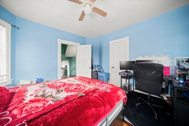 55 Malden St, Springfield, MA 01108