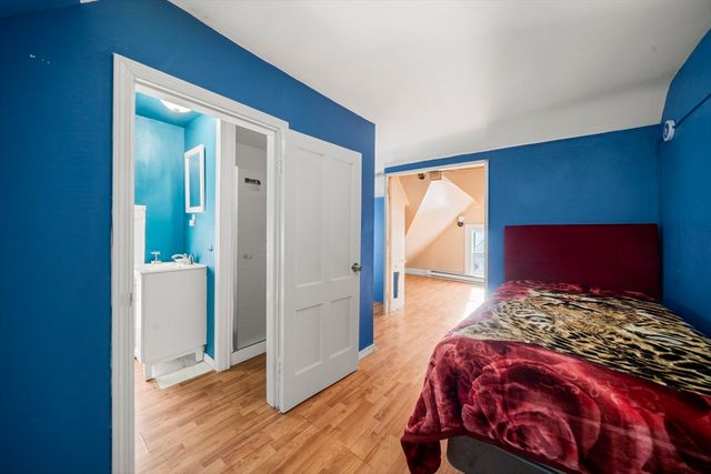 55 Malden St, Springfield, MA 01108