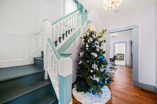 55 Malden St, Springfield, MA 01108