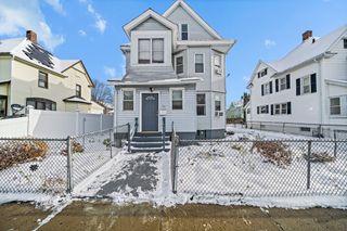 55 Malden St, Springfield, MA 01108