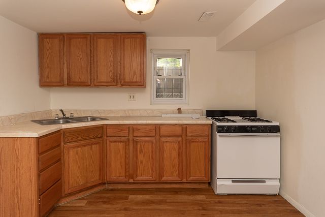 1722 N KIMBALL Avenue CH, Chicago, IL 60647