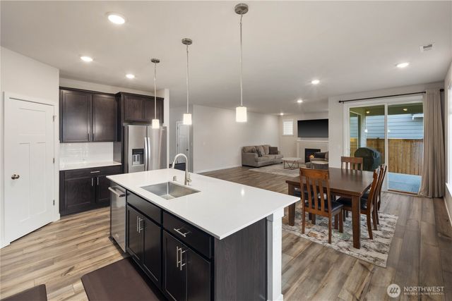 13426 183rd Street E, Puyallup, WA 98374