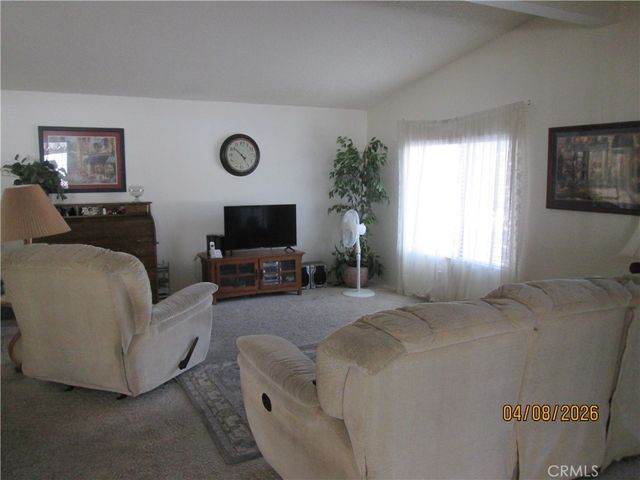 24600 Mountain Avenue 63, Hemet, CA 92544