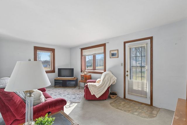 3818 15th Street C, Moline, IL 61265