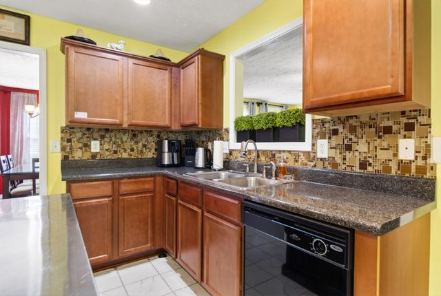 1425 Sprucedale Dr, Antioch, TN 37013