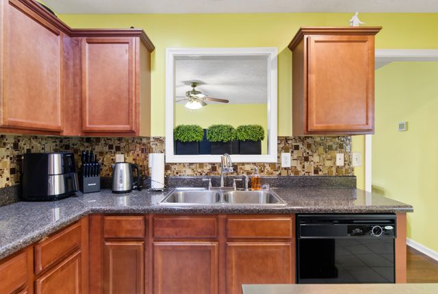 1425 Sprucedale Dr, Antioch, TN 37013