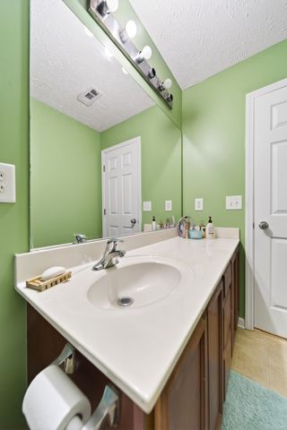 1425 Sprucedale Dr, Antioch, TN 37013