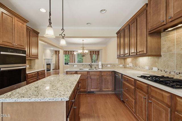 314 Bridgegate Drive, Cary, NC 27519