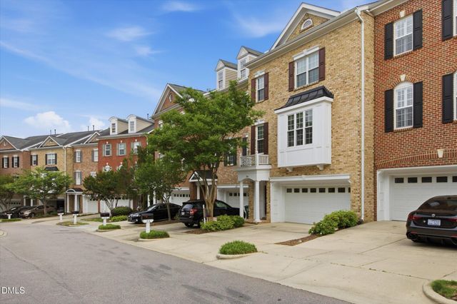 314 Bridgegate Drive, Cary, NC 27519