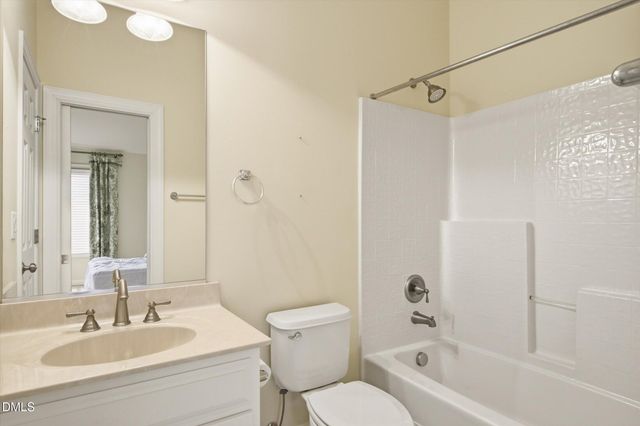 314 Bridgegate Drive, Cary, NC 27519