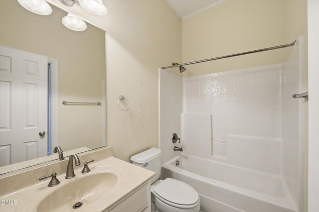 314 Bridgegate Drive, Cary, NC 27519