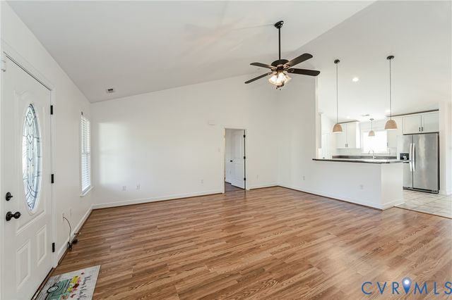 8520 Crestwicke Ln, Quinton, VA 23141