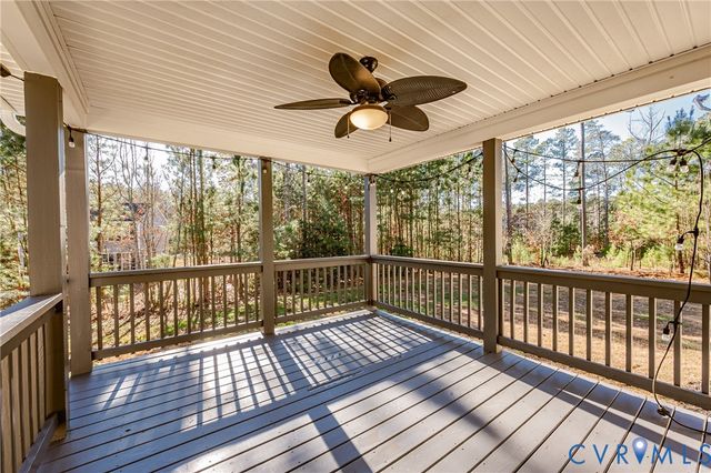 8520 Crestwicke Ln, Quinton, VA 23141