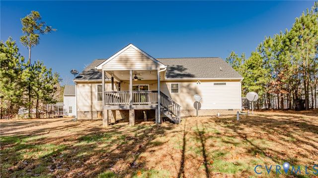 8520 Crestwicke Ln, Quinton, VA 23141