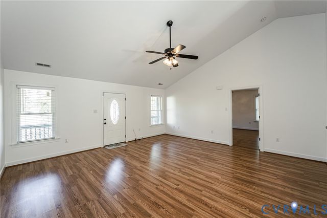 8520 Crestwicke Ln, Quinton, VA 23141