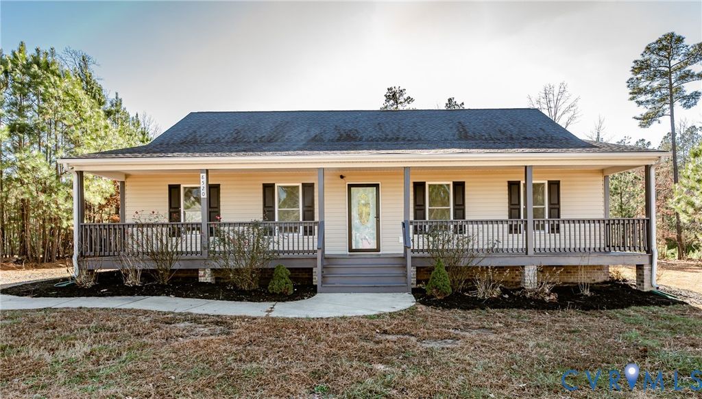 8520 Crestwicke Ln, Quinton, VA 23141