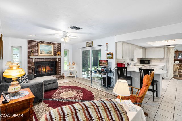 1426 Saxon Boulevard, Deltona, FL 32725