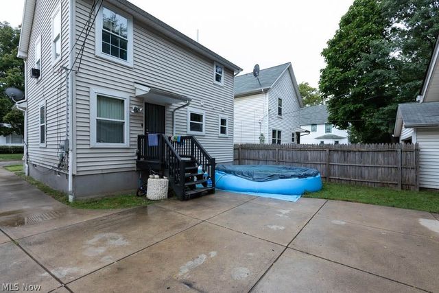1645 Carlyon Road, East Cleveland, OH 44112