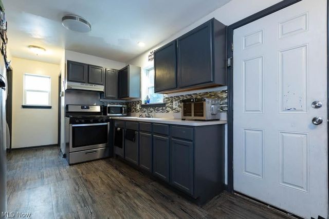 1645 Carlyon Road, East Cleveland, OH 44112