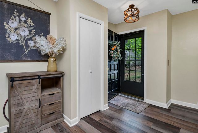 99 Leeward, Columbia, SC 29212