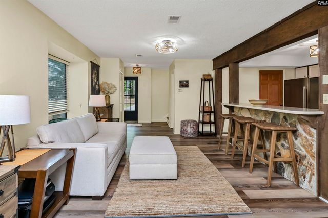 99 Leeward, Columbia, SC 29212
