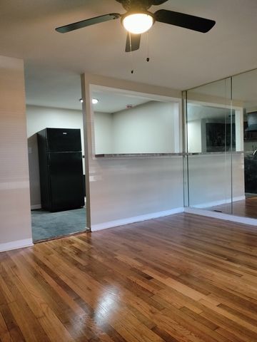 2011 E 78th Street, Chicago, IL 60649