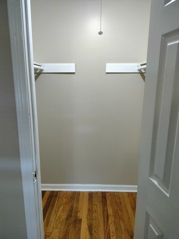 2011 E 78th Street, Chicago, IL 60649