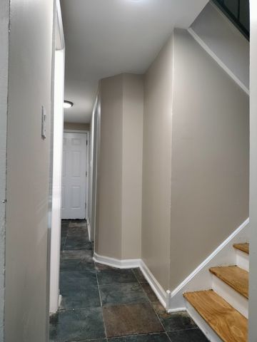 2011 E 78th Street, Chicago, IL 60649
