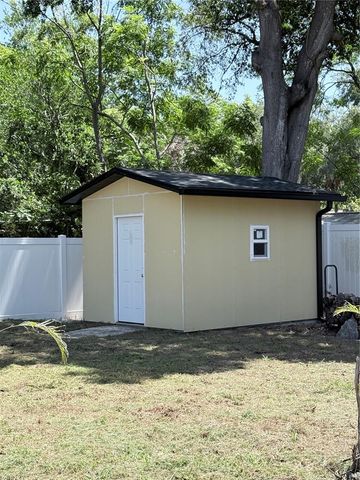 1243 DINGENS AVENUE, Windermere, FL 34786