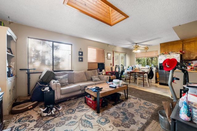 4944 Steelhead Ln, Pollock Pines, CA 95726