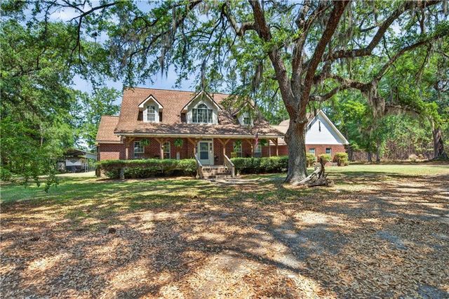 34 NE Barrett Cemetery Road, Ludowici, GA 31316