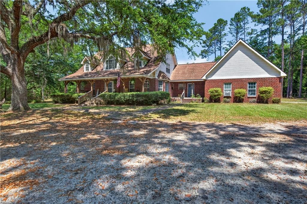 34 NE Barrett Cemetery Road, Ludowici, GA 31316