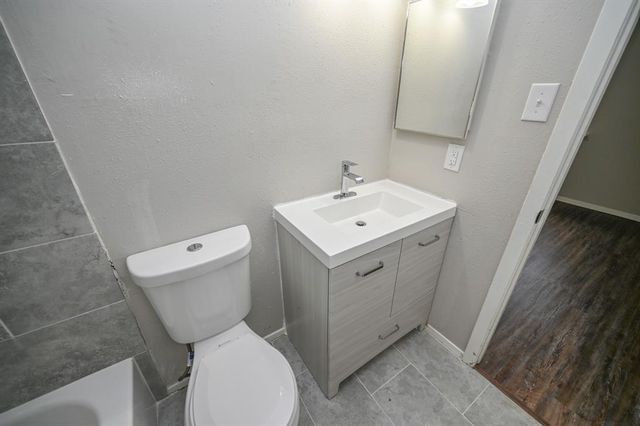 1006 Pimlico Drive, Pearland, TX 77584