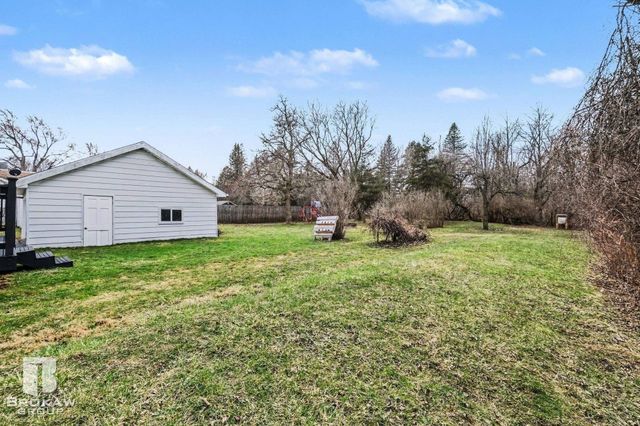 6063 N State Road, Davison, MI 48423