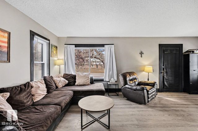 6063 N State Road, Davison, MI 48423