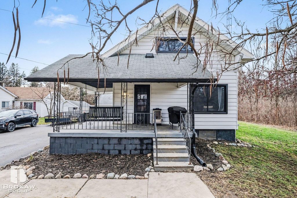 6063 N State Road, Davison, MI 48423
