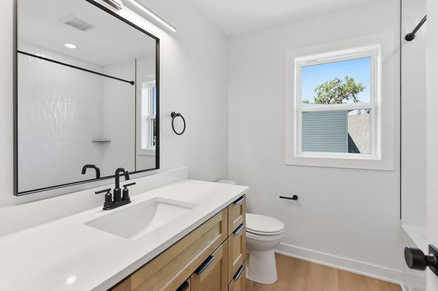 3221 4TH Avenue, Council Bluffs, IA 51501