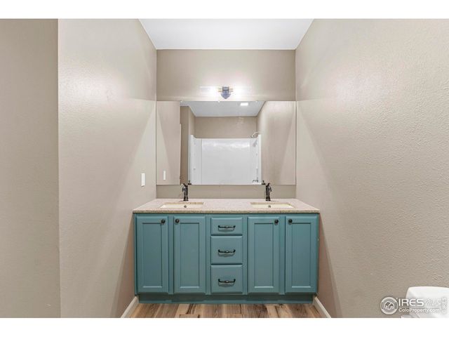 2300 Mountair Ln, Greeley, CO 80634