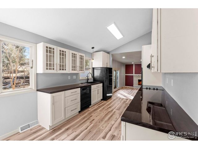 2300 Mountair Ln, Greeley, CO 80634