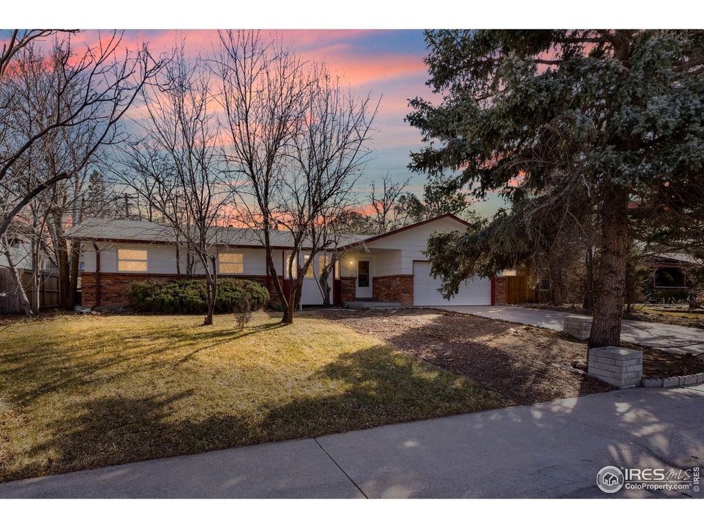 2300 Mountair Ln, Greeley, CO 80634