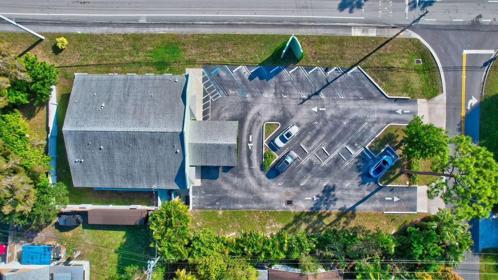 Image 18 of property listing at 13455 S Military Trail B, Delray Beach, FL 33484