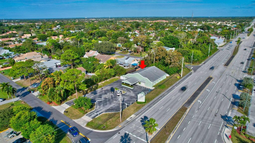 Image 21 of property listing at 13455 S Military Trail B, Delray Beach, FL 33484