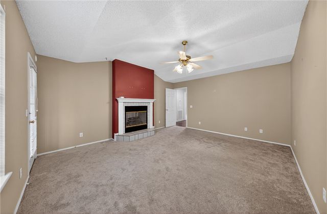 4 Stratton Lane, Bella Vista, AR 72714