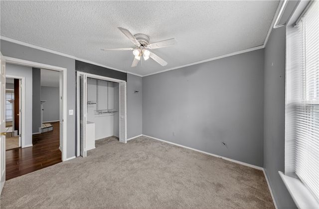 4 Stratton Lane, Bella Vista, AR 72714