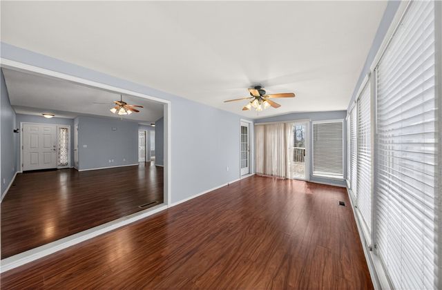 4 Stratton Lane, Bella Vista, AR 72714